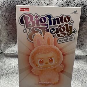 AUTHENTIC MONSTERS Labubu Pop Mart Big Into Energy Blind Box